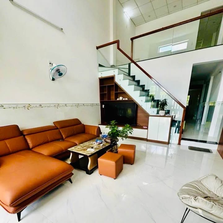 Nhà 2 tầng 81m² quận Hải Châu Đà Nẵng giá nhỉnh 7 tỷ - Vào ở ngay!