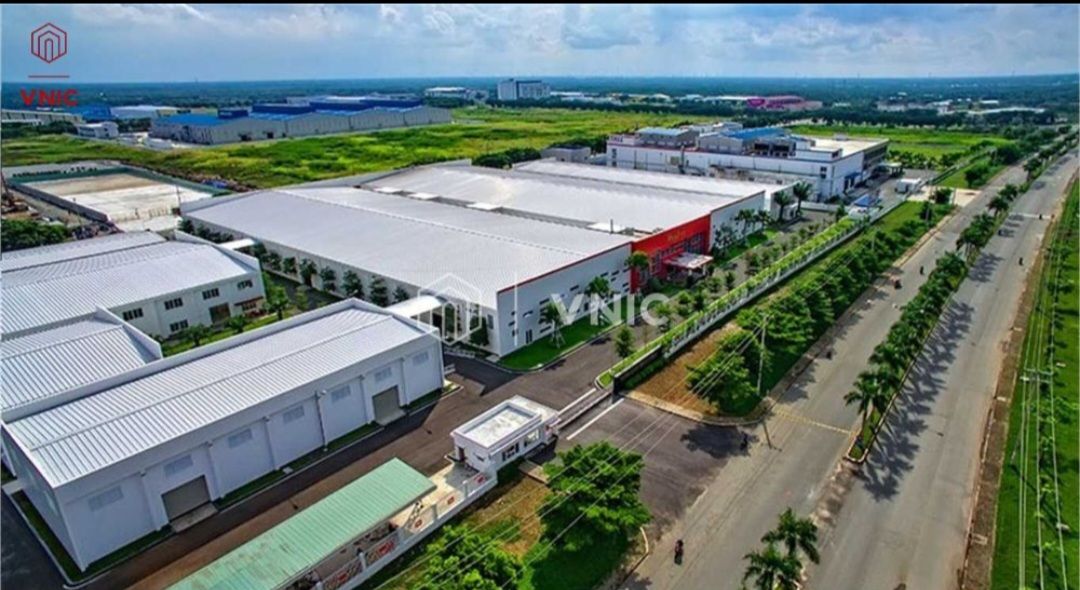 Nhà xưởng cho thuê tại KCN Đình Vũ, Hải An, Hải Phòng - Diện tích 1400m², sẵn sàng hoạt động!