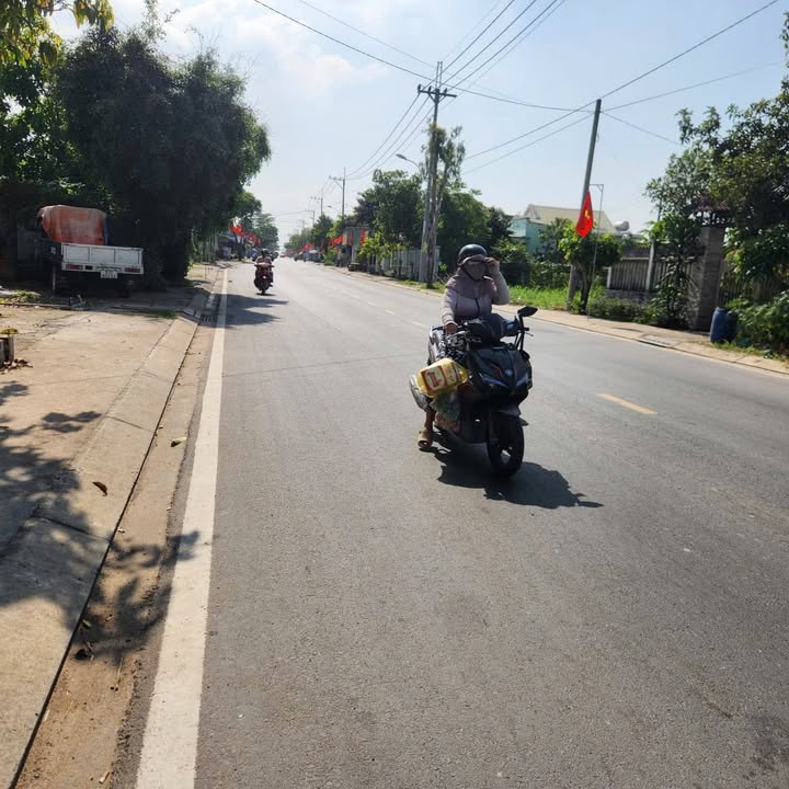 Căn nhà mặt tiền kinh doanh tại Xã Trung An, Củ Chi 270m² giá 5 tỷ - Cơ hội đầu tư hấp dẫn!