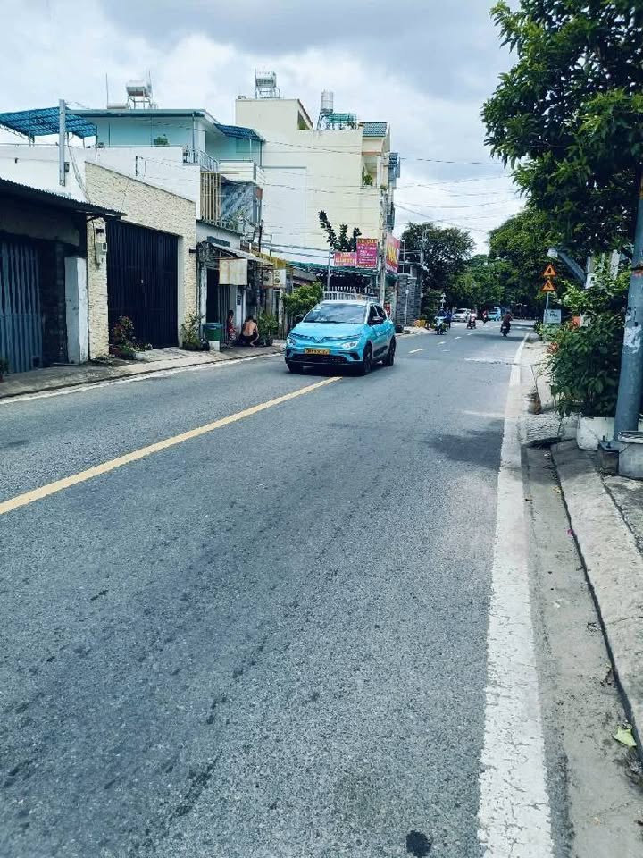 Nhà mặt tiền Nguyễn Thị Nuôi, Hóc Môn, 100m² - Kinh doanh đỉnh cao!