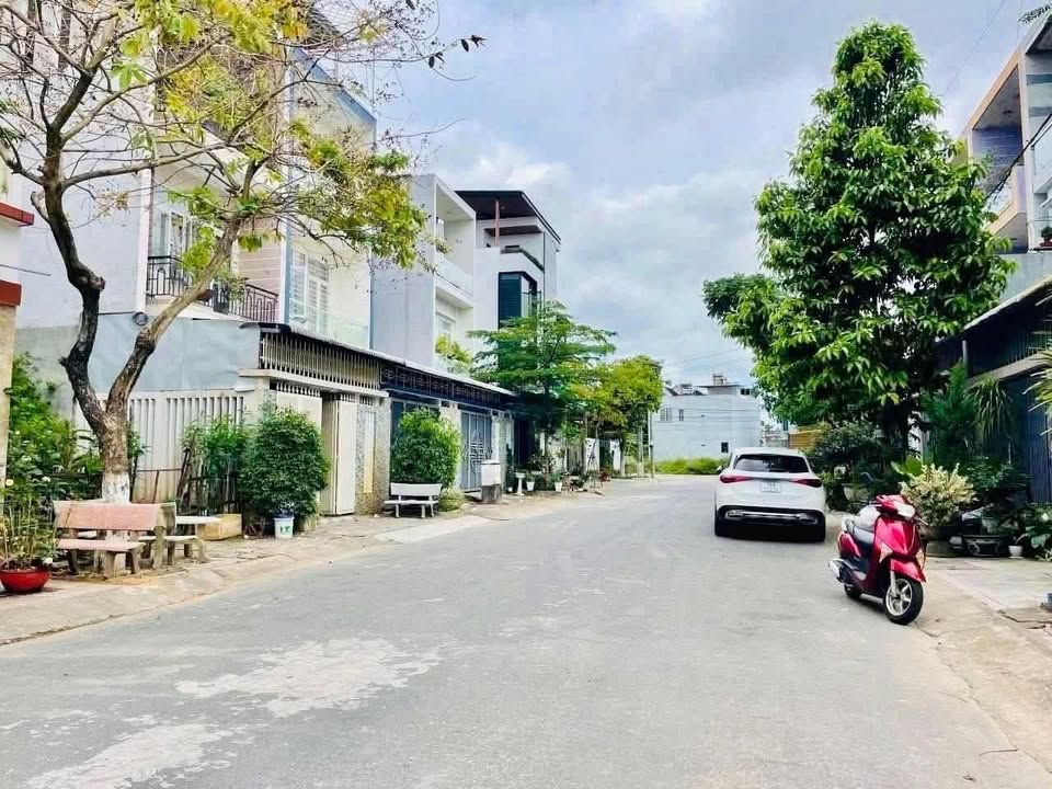 Đất nền mặt tiền Phạm Tuân, Quảng Ngãi 120m² - Vị trí siêu đẹp, giá tốt!