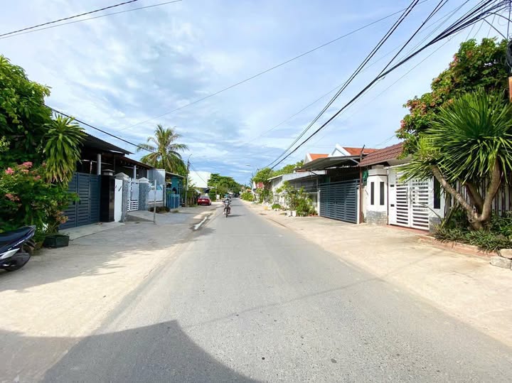 Nhà phố Vạn Phú 2 127m² giá 2.6 tỷ - Kinh doanh đắc địa!