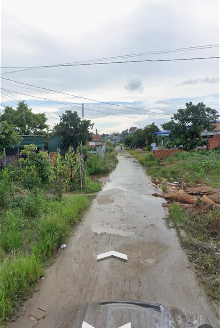 Đất thổ cư Đạ Rsal 500m² giá 10 tỷ - Vị trí đắc địa gần trường học