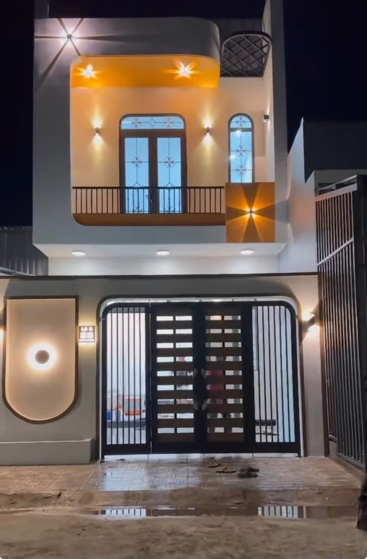 Nhà mặt tiền đường Hoàng Lê Kha, Rạch Giá 80m² giá 1.99 tỷ - Chính chủ bán!