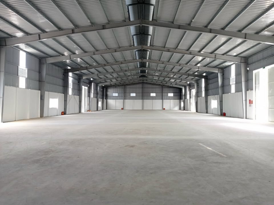Cho thuê kho xưởng rộng rãi tại Hà Đông - Diện tích đa dạng từ 300m² đến 4000m²