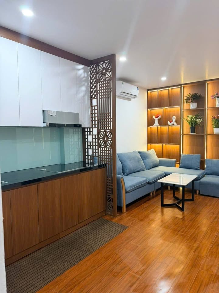 Căn hộ tập thể Cầu Giấy 36.6m² giá 6.5 tỷ - Sẵn sàng vào ở ngay!