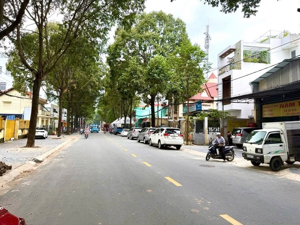 Nhà mặt tiền Thích Quảng Đức, Thủ Dầu Một, 88m², Kinh doanh sầm uất!