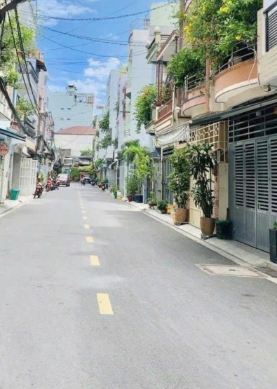 Nhà 2 tầng Hiệp Bình Chánh 60m² giá 5 tỷ - Sẵn sàng vào ở ngay!