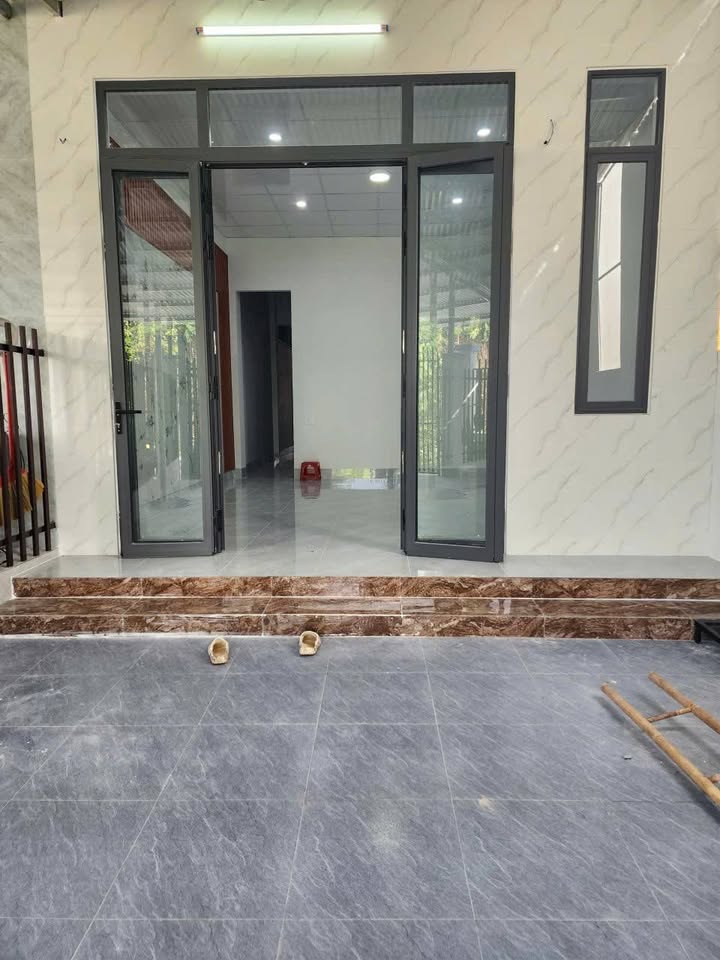 Nhà phố 157m² tại Phường Long Hoa, Tây Ninh - Giá chỉ 899 triệu, sẵn sàng vào ở!