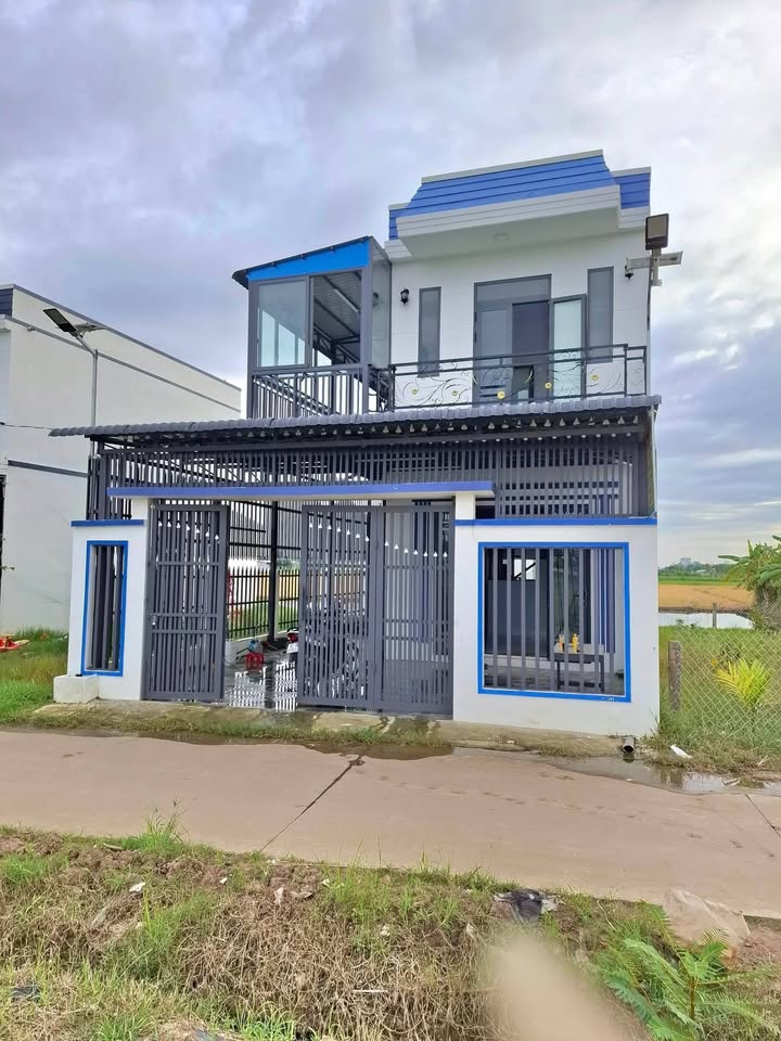 Nhà 2 tầng tại Ấp Hộ, Xã Tân Điền, 130m² giá 1.6 tỷ - Chính chủ bán gấp!