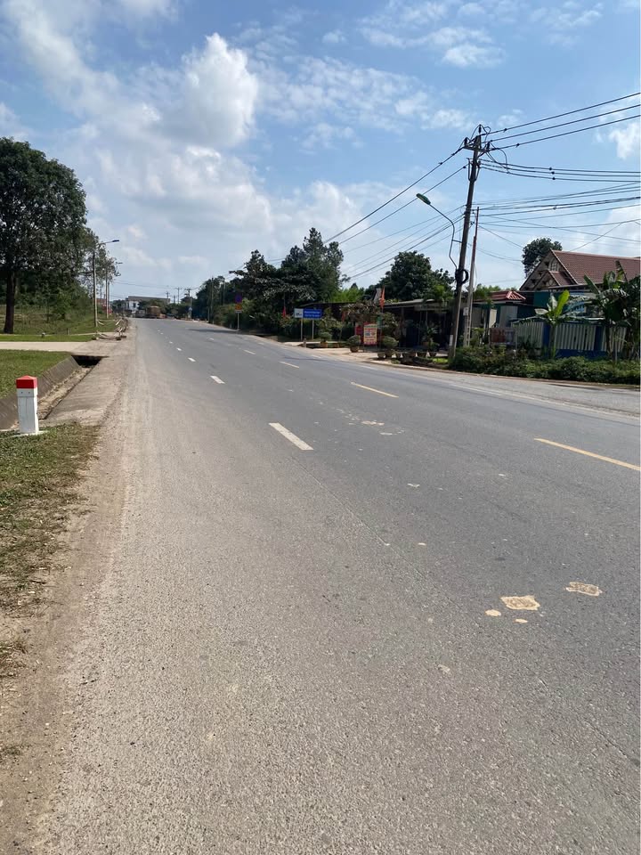 Đất nền 2 mặt tiền Quốc lộ 9, Cam Lộ 300m² - Đầu tư sinh lời ngay!