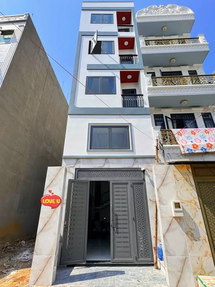 Căn hộ dịch vụ hẻm 5m Lê Văn Quới 80m² giá 10.99 tỷ - Tiềm năng sinh lời cao!