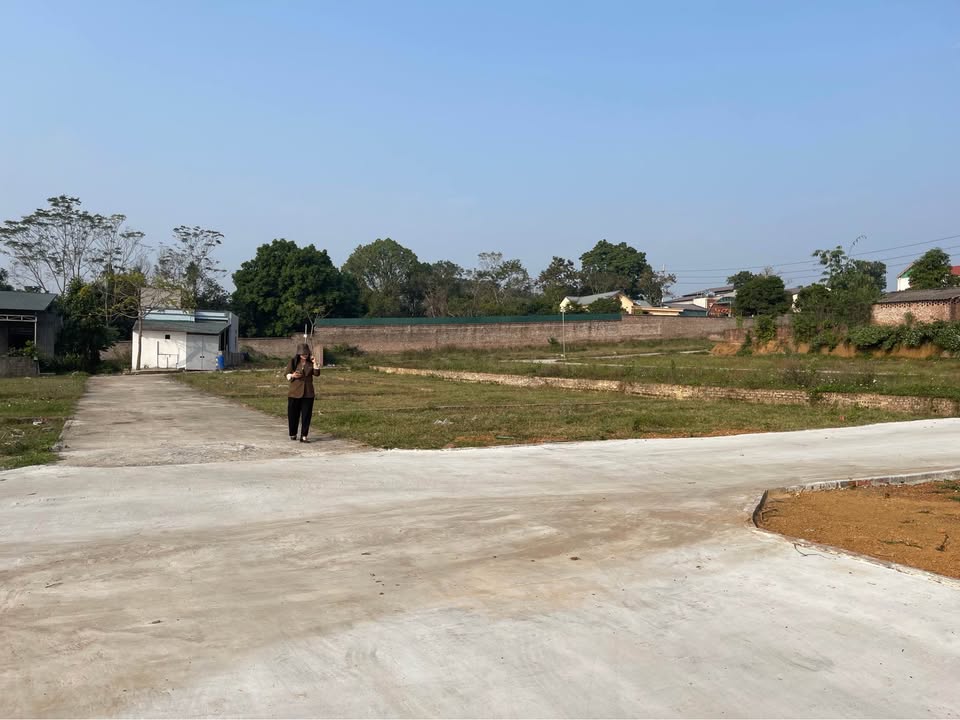 Đất nền 130m² Quận Nam Từ Liêm giá chỉ 850 triệu - Sổ hồng chính chủ ngay!