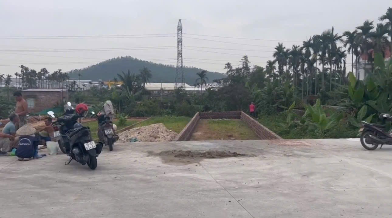 FrontHouse đường Liên Phường Trần Hưng Đạo 78m² giá 1.8 tỷ - Kinh doanh tốt, vị trí đẹp