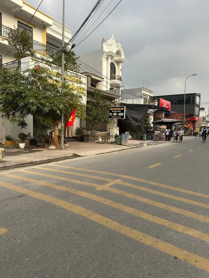 Đất nền mặt đường chính Ninh Sơn, 150m² giá 4 tỷ - Cơ hội đầu tư hấp dẫn!