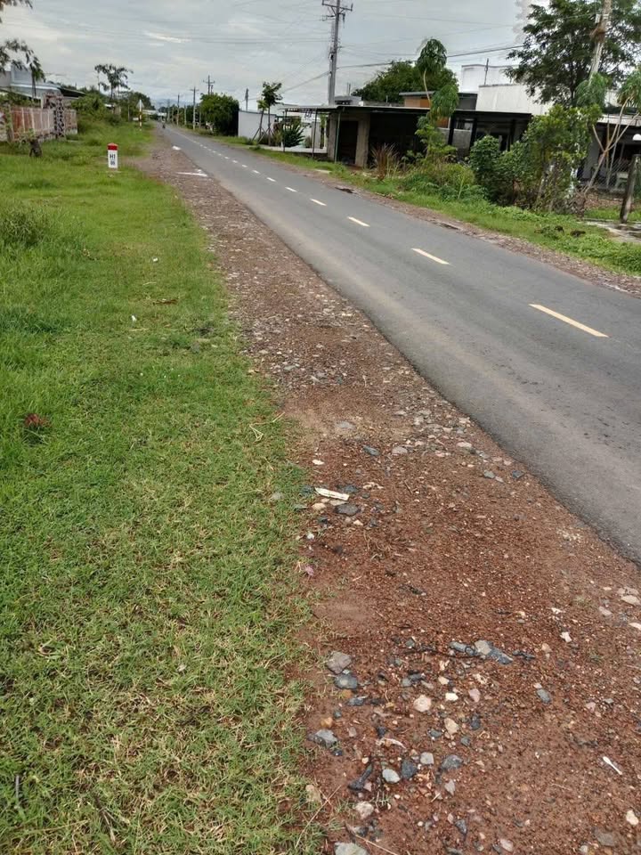 Đất thổ cư đường 711, xã Hồng Liêm 400m² giá chỉ 2.5 tỷ - Sổ đỏ chính chủ!