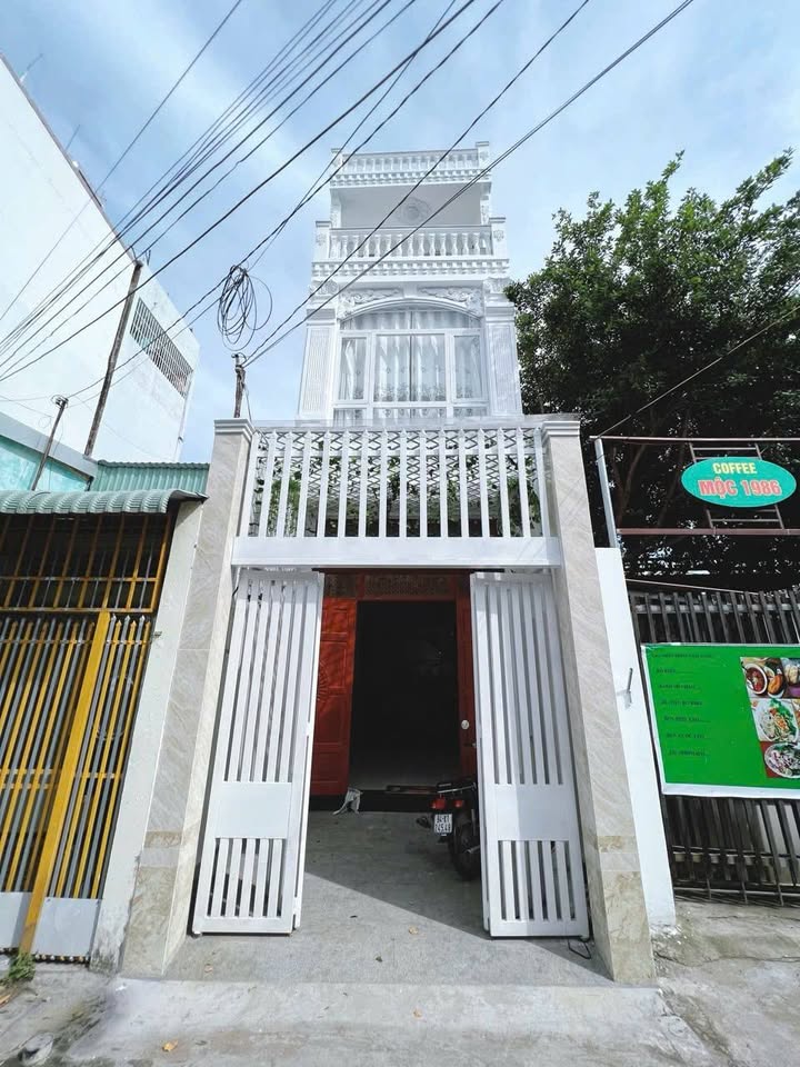 Nhà 2 Lầu Hẻm 11 Mậu Thân, Phường Xuân Khánh, 68.5m² giá 5.99 tỷ - Vị trí đắc địa ngay trung tâm!