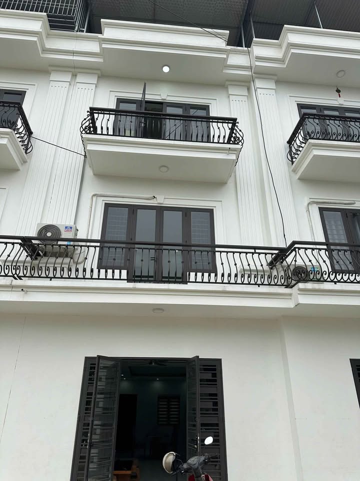 Nhà 3 tầng tại Phường Chùa Hang, Thái Nguyên 87m² giá 2.7 tỷ - Vào ở ngay!