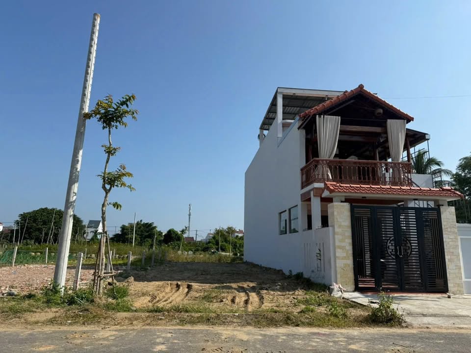 Bán gấp FrontHouse Cồn Thu Nhị Trưng 151m² giá 6 tỷ - Mặt tiền ngay trung tâm!