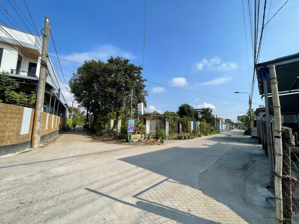 Đất nền 185m² đường Dũng Sĩ Điện Ngọc giá 3.35 tỷ - Đầu tư sinh lời ngay!