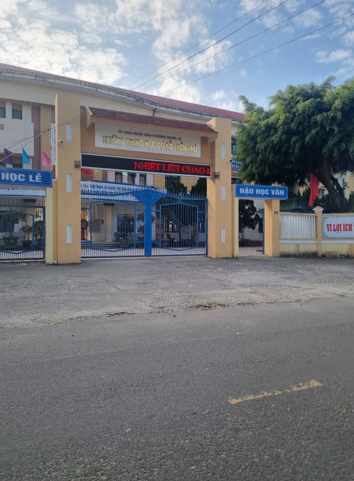 Đất nền 100m² tại Trần Phú, Quảng Ngãi - Giá chỉ 2.5 tỷ, đầu tư sinh lời!