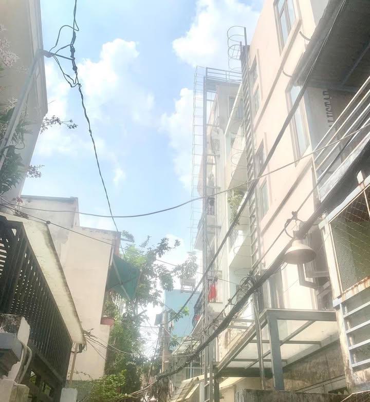 Nhà Bình Thạnh 85m² giá 11 tỷ - Đầu tư sinh lời ổn định!