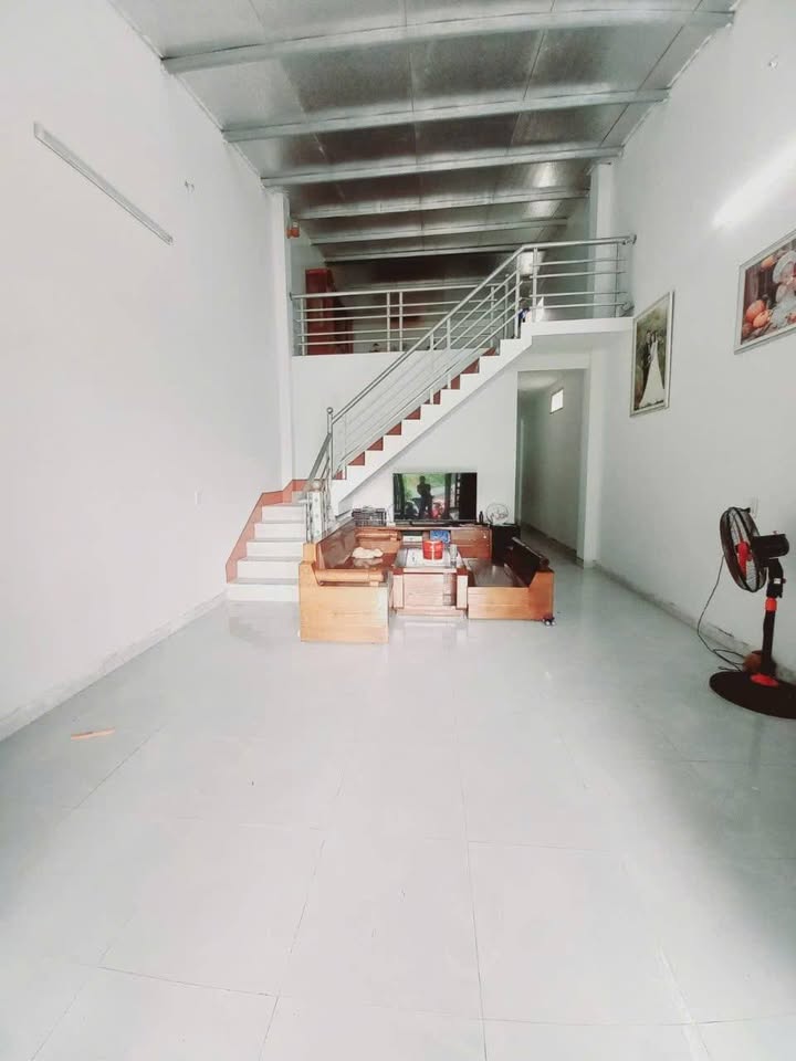 Nhà cấp 4 gác xép tại Nam Cường, Lào Cai 100m² - Ô tô tận nơi!