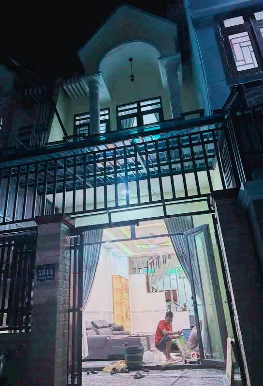 Nhà mới 2 tầng tại Ngô Chí Quốc, Bình Hòa 67m² giá 3.95 tỷ - Full nội thất, xách vali vào ở ngay!