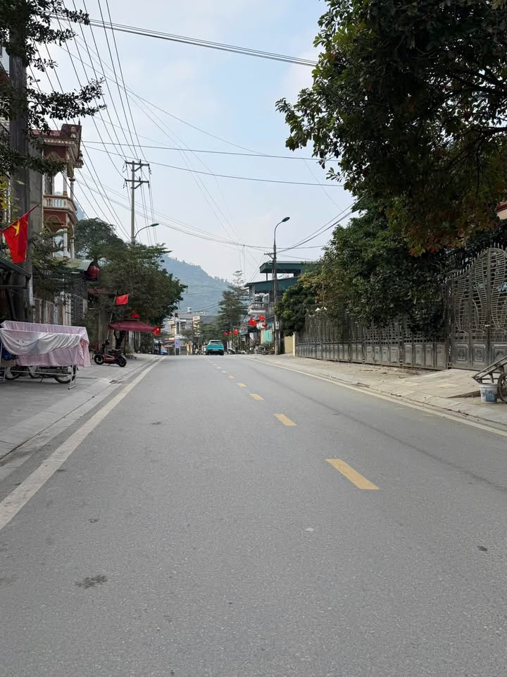 Đất nền đường Nguyễn Du, Hà Giang 92m² giá 1.4 tỷ - Cơ hội đầu tư hiếm có!