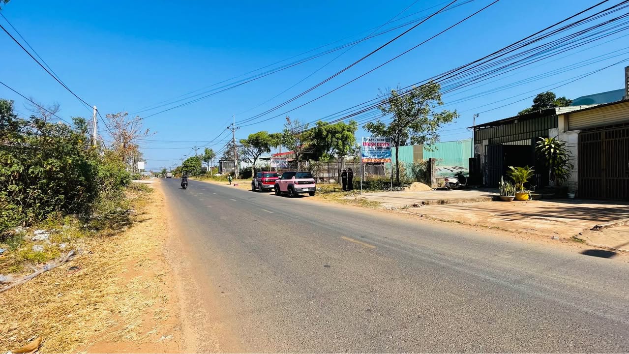 Đất mặt tiền đường Hoàng Sa, Phường Diên Hồng, Gia Lai 400m² - Giá tốt chỉ 3.2 tỷ!