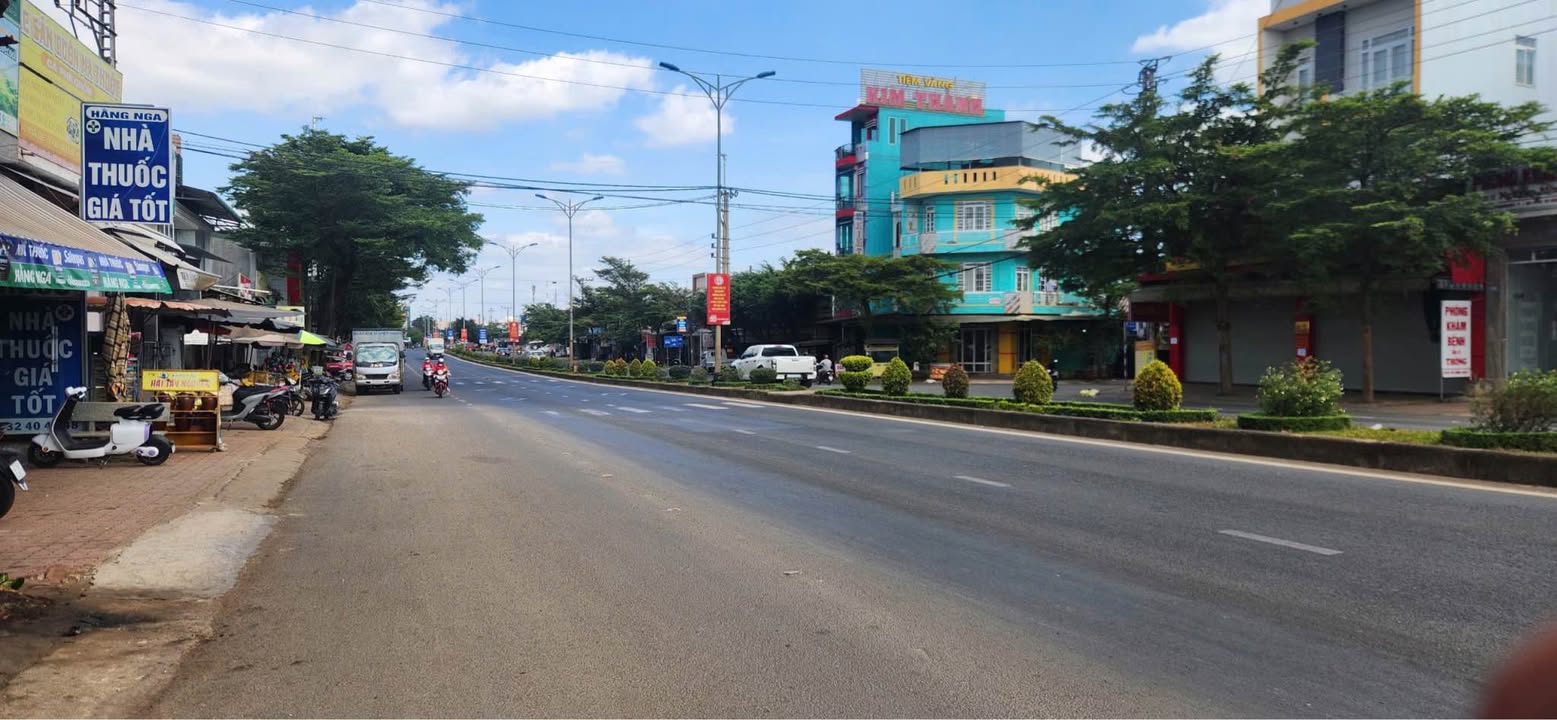 Nhà mặt tiền Võ Văn Kiệt, 68m² giá 5.6 tỷ - Kinh doanh sầm uất ngay chợ Duy Hòa!