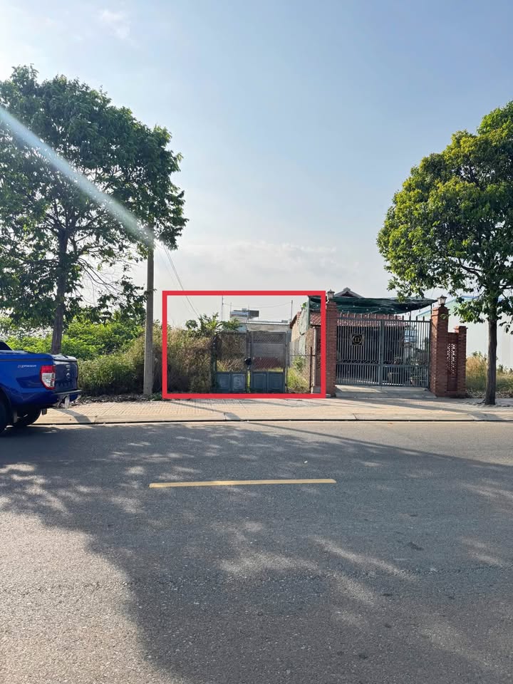 Mặt tiền Lê Duẩn Đất Đỏ 105m² giá 1.75 tỷ - Kinh doanh sầm uất!