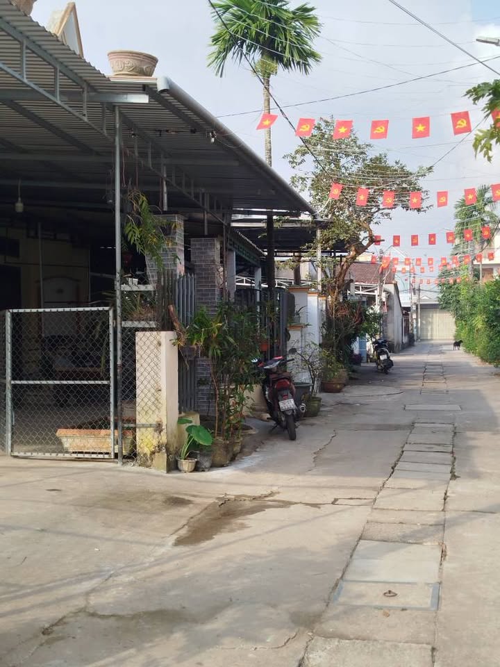 Đất vườn Nghĩa Lộ Quảng Ngãi 216m² giá 2.15 tỷ - Tiềm năng đầu tư sinh lời!