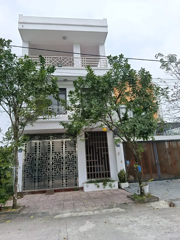 Cho thuê tòa nhà 3 tầng hiện đại tại Phường Ninh Khánh - Diện tích 120m², giá thỏa thuận!