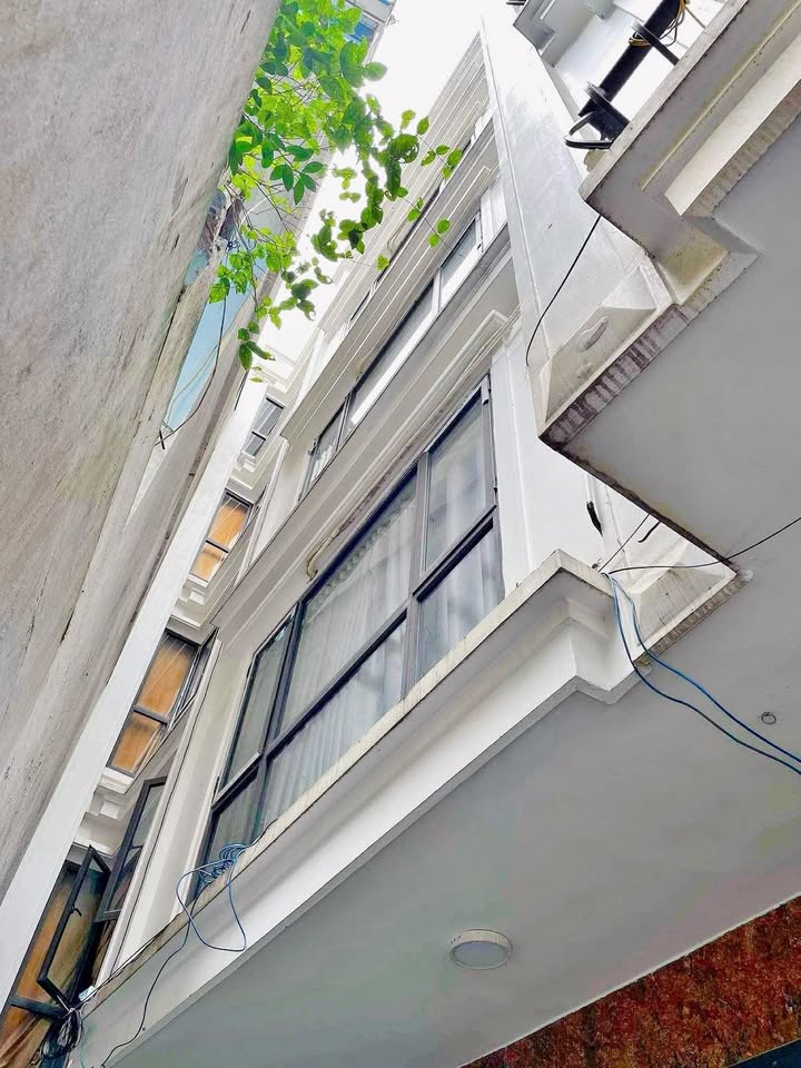 Nhà đẹp Khương Đình, Thanh Xuân 38m² giá 8 tỷ - Ô tô đỗ cửa, ở ngay!