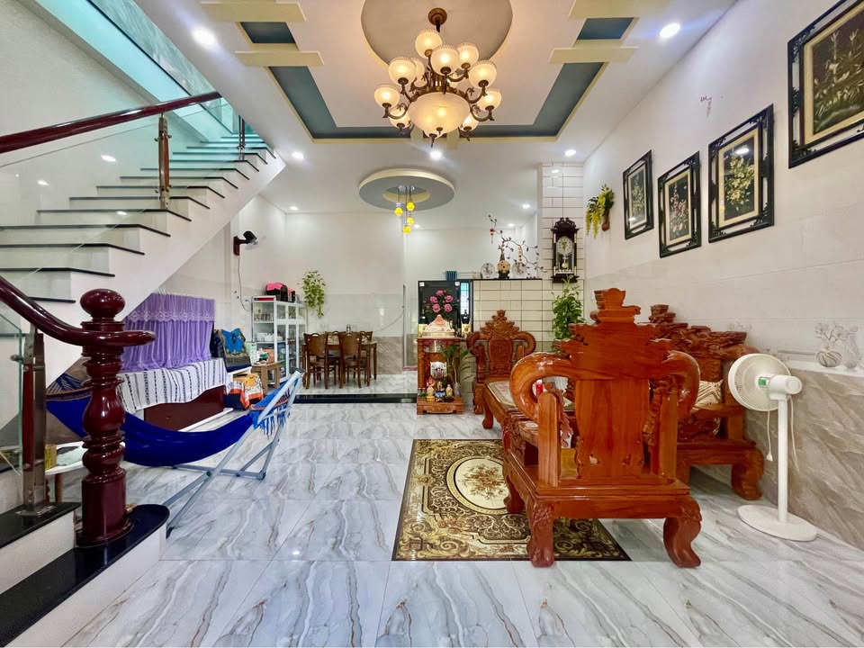 Nhà đẹp xã Phước Tân Hưng 55m² giá 1.35 tỷ - Đường ô tô vào tận nhà!