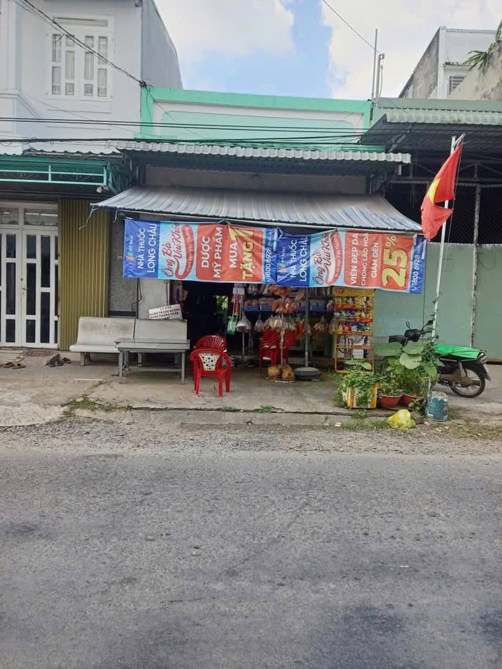 Nhà bán tại xã Mỹ Long, 90m² giá 2.4 tỷ - Chính chủ, thuận tiện kinh doanh!