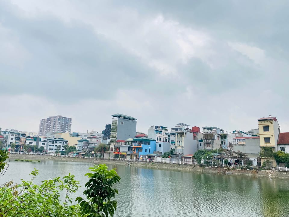 Cho thuê văn phòng Phúc Đồng Long Biên 40m² giá 4 triệu - Không gian làm việc lý tưởng!