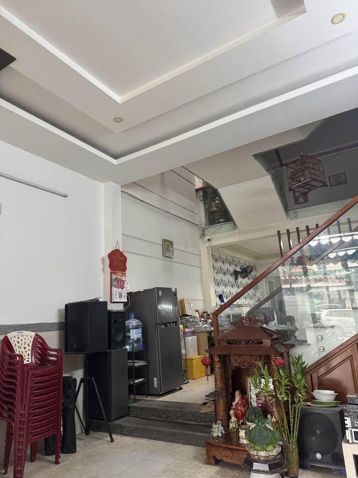 Nhà 3 tầng Hòa Xuân 95m² giá 12.1 tỷ - Mặt tiền kinh doanh đắc địa!