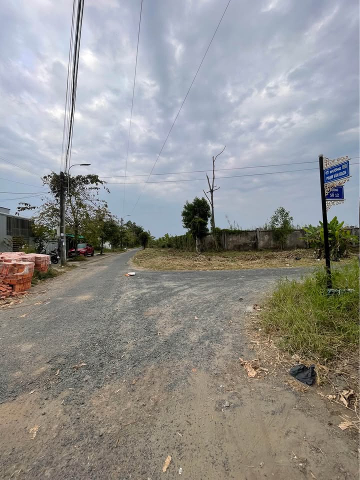 Bán đất nền KDC Phường Tân Xuyên 99m² - Vị trí đắc địa, thuận tiện kinh doanh!