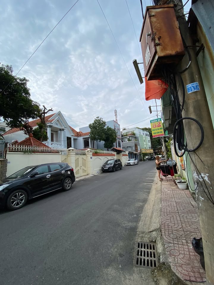 Nhà Bà Huyện Thanh Quan, Phường 4, Vũng Tàu 141m² giá 8,7 tỷ - Sổ hồng riêng, sang tên nhanh!