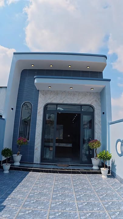 Nhà cấp 4 mặt tiền đường Cầu Đen, Châu Thành, Tây Ninh 114m² - Giá chỉ 1.9 tỷ!