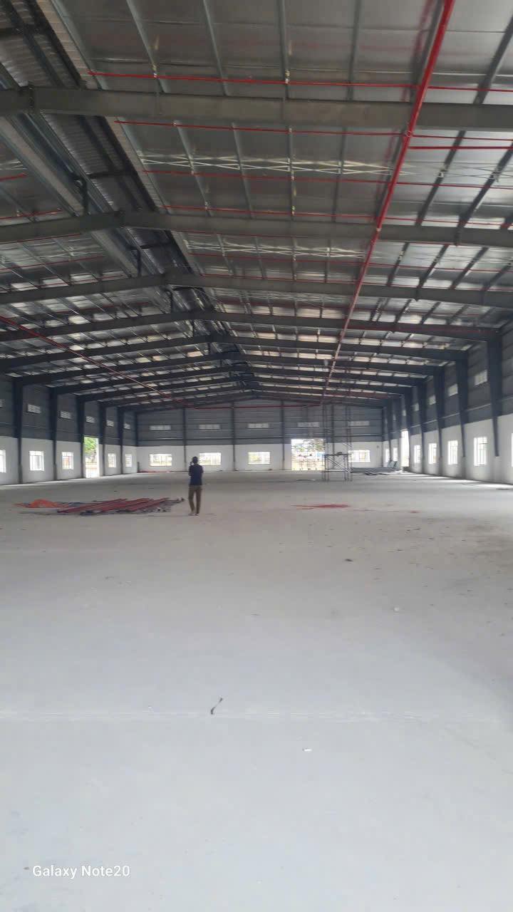 Xưởng cho thuê tại KCN Bến Cát 2100m² giá 4,8USD/m² - Phù hợp sản xuất