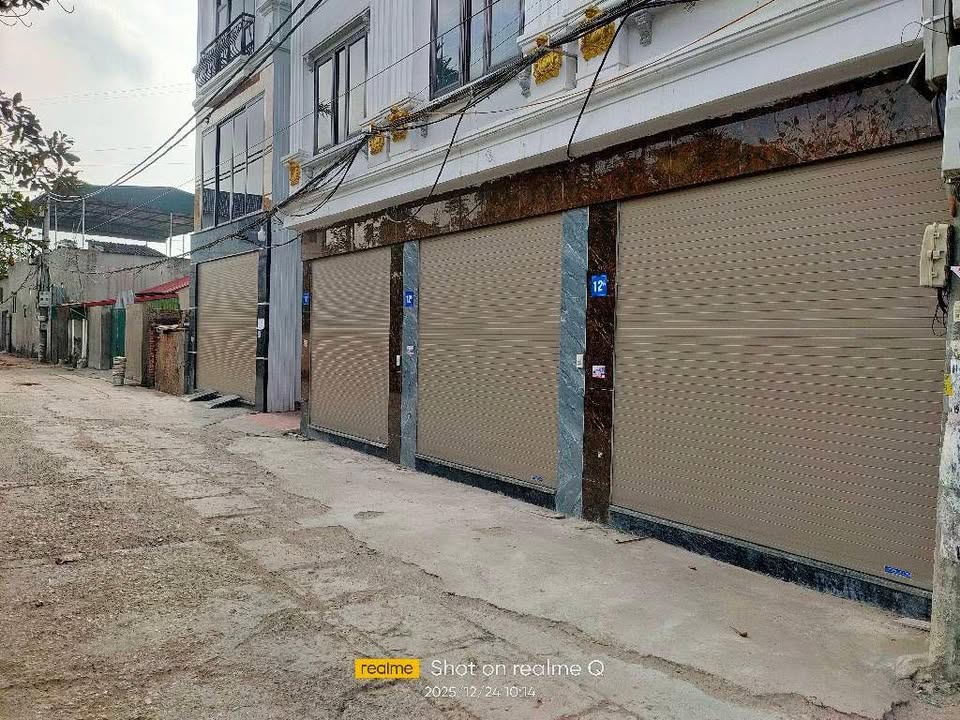 Nhà lô góc 5 tầng tại Vin Olympic, 38m², giá 6 tỷ - Đường ô tô tránh