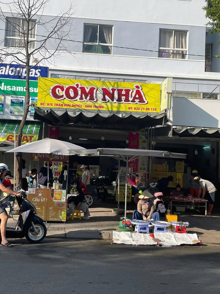 Cho thuê mặt bằng thương mại tại CT7 Trần Hữu Duyệt, 4 triệu/tháng - Cơ hội kinh doanh tuyệt vời!