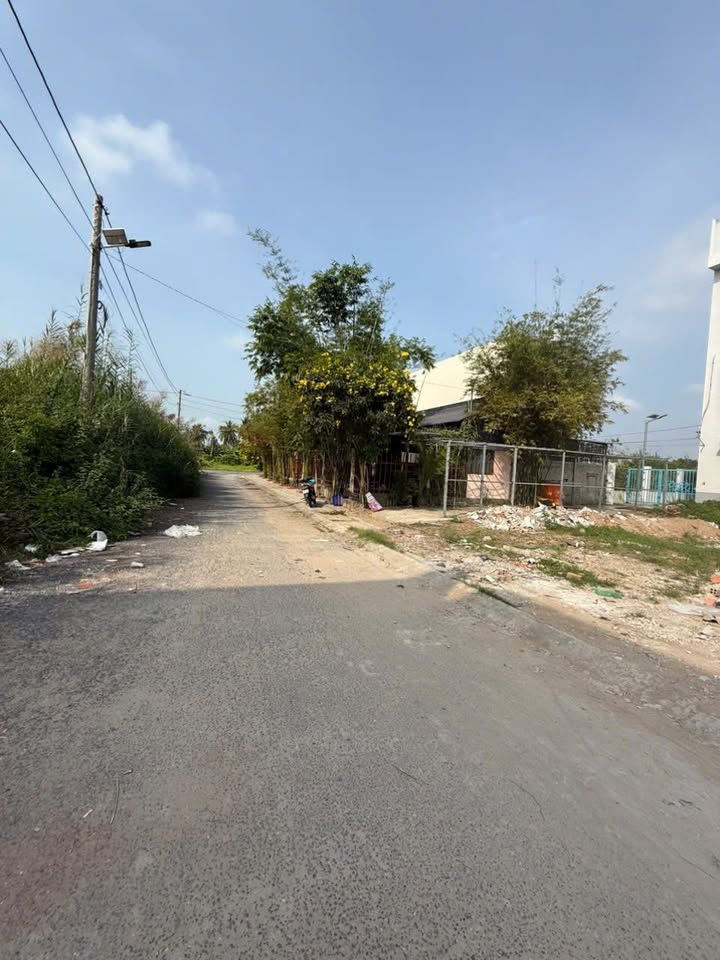 Nhà mới xây tại Khu phố Long Hồ, Vĩnh Long 89m² giá 2.29 tỷ - Sẵn sàng vào ở ngay!