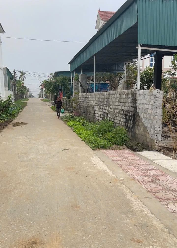 Đất nền Diễn Quảng 210.6m² giá 2 tỷ - Lô góc 2 mặt tiền hiếm có!