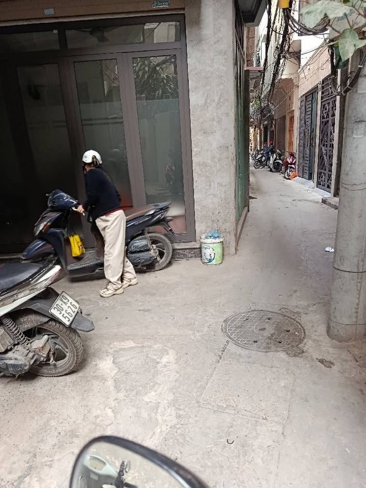 Đất nền 30m² tại Phố Bạch Đằng, Quận Hai Bà Trưng - Giá chỉ 4 tỷ, cơ hội đầu tư lý tưởng!