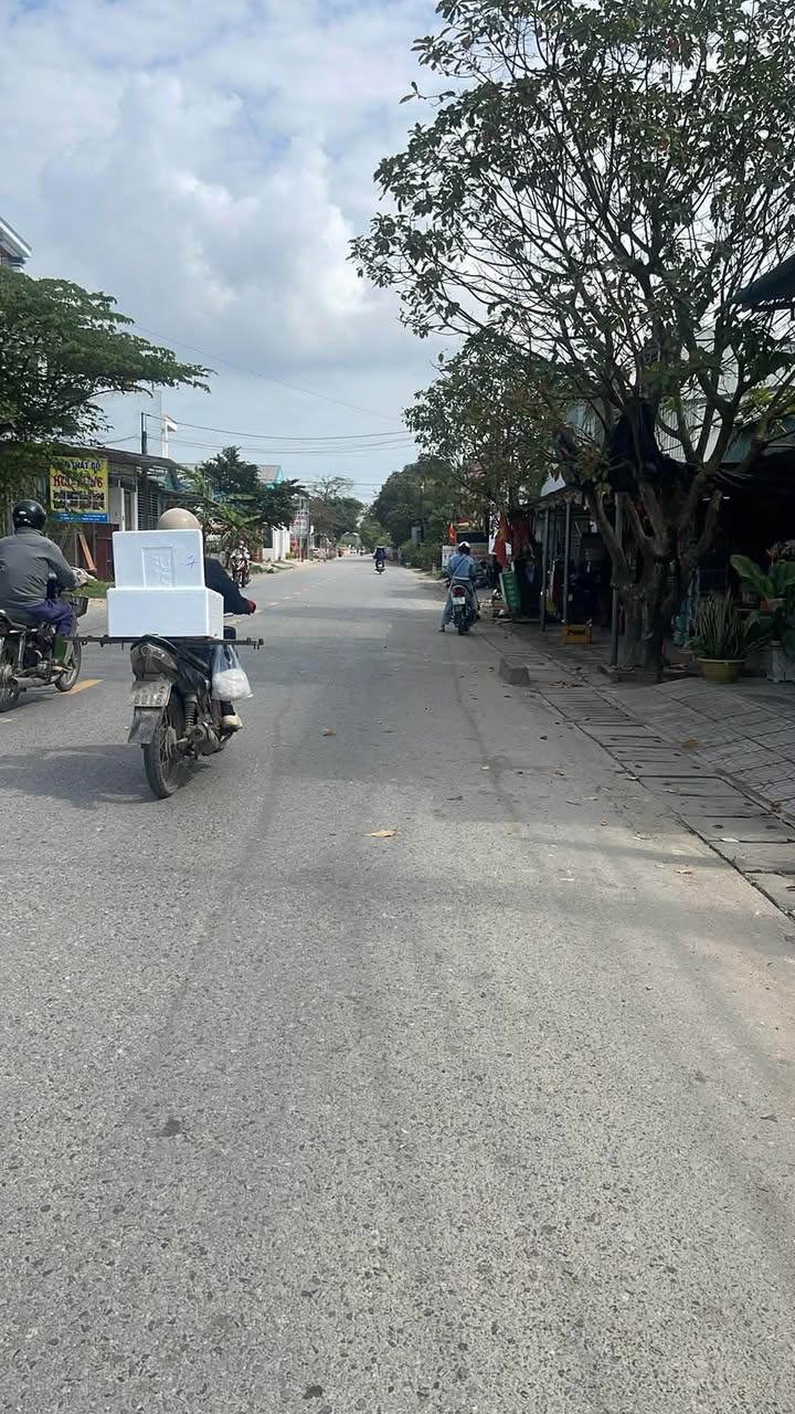 Bán đất mặt tiền Nguyễn Thị Lý, TX Quảng Trị 162m² - Giá tốt, cơ hội đầu tư!