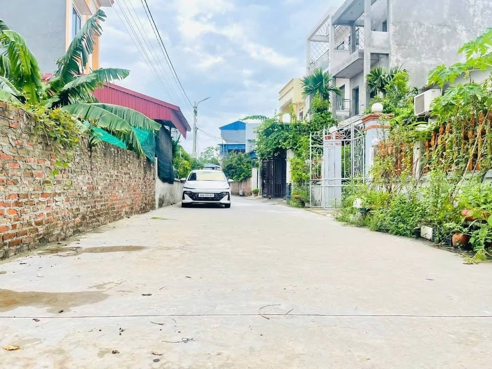 Nhà bán Cao Xá, Phường Sơn Nam, 103m² - Đường ô tô tránh nhau